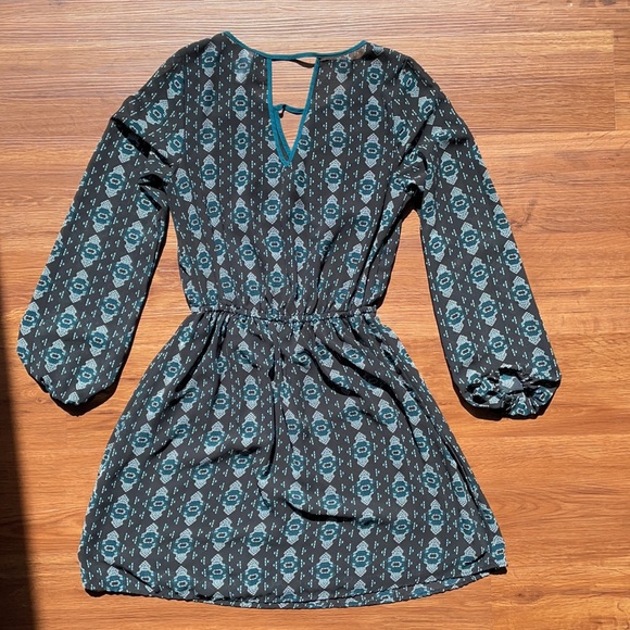 Geometric pattern dress - Picture 2 of 2